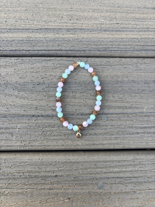 Small shell bracelet